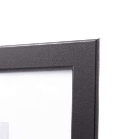 Tableau 3,85 WTC Station Limited.