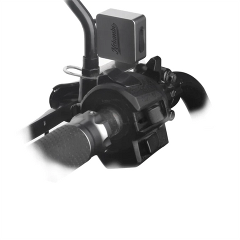 "THE C PIN" Prise usb c pour moto.